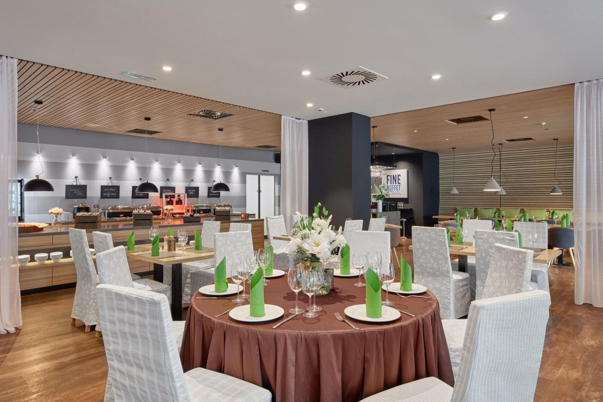 Spa Hotel Felicitas 포데브라디 외부 사진